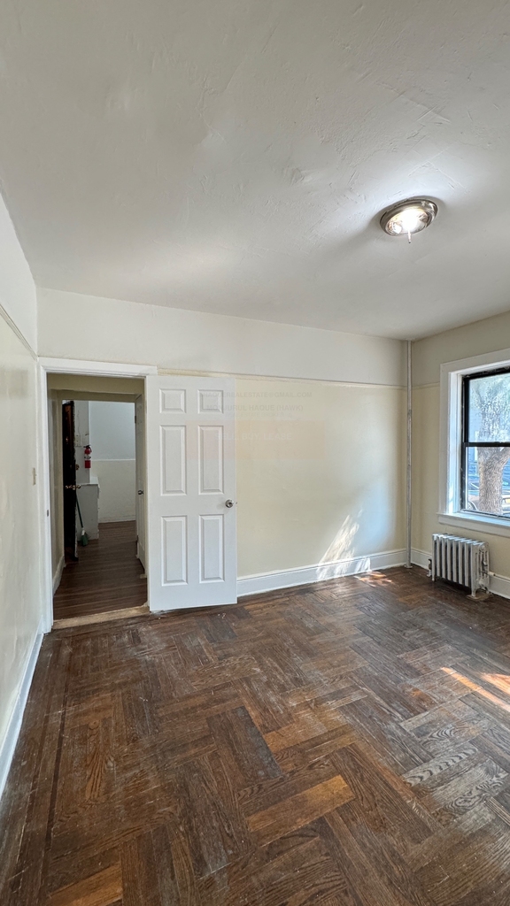 89-32 138th Street - Photo 4