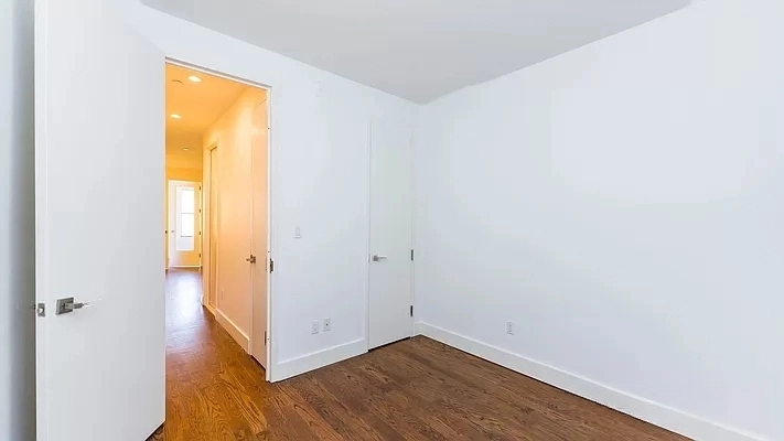 790 Classon Avenue - Photo 8