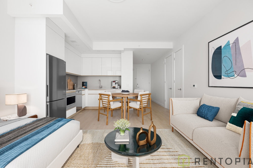 99 Fleet Place - Photo 1