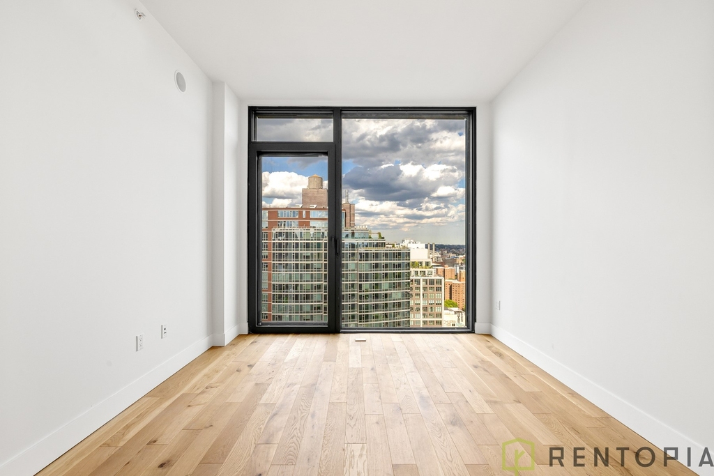 69 Adams Street - Photo 5