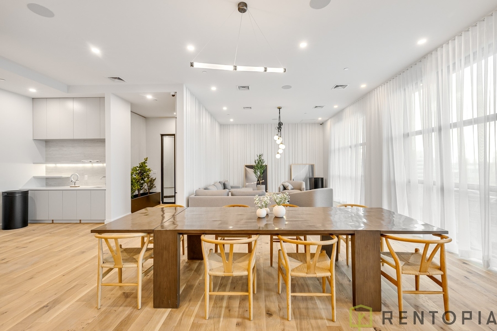 69 Adams Street - Photo 13