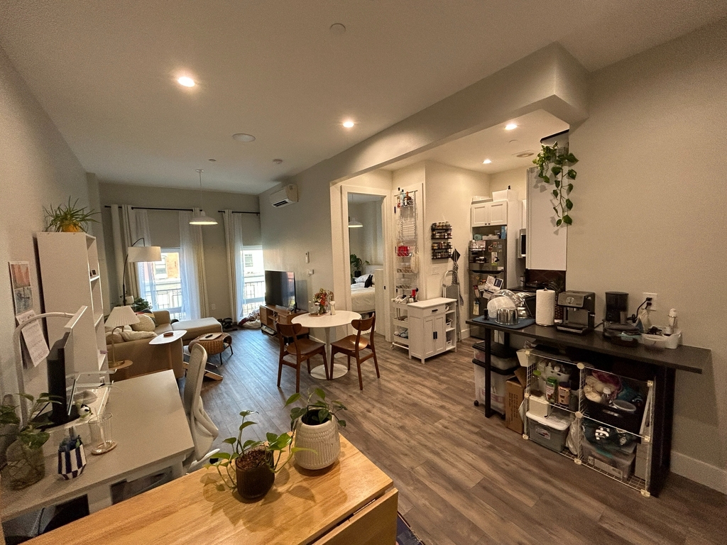 1198 Bedford Avenue - Photo 8