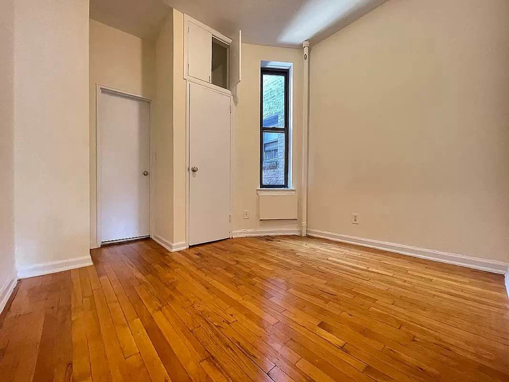 432 East 89th Street - Photo 3