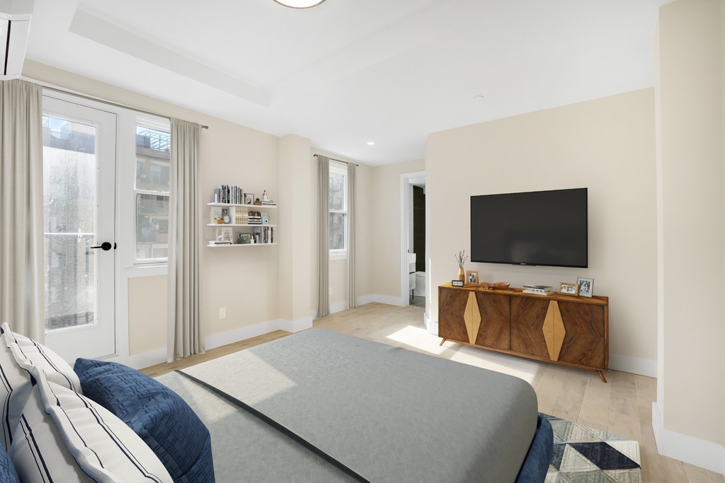 800 Empire Boulevard - Photo 2
