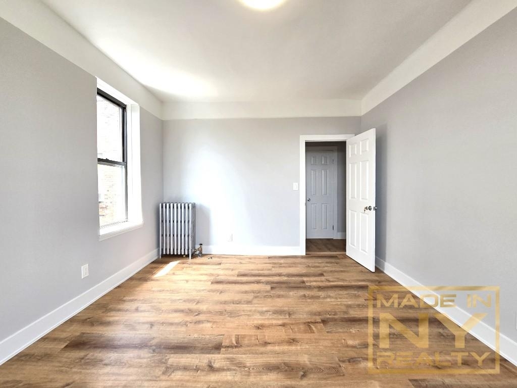 23-06 21st Street - Photo 6