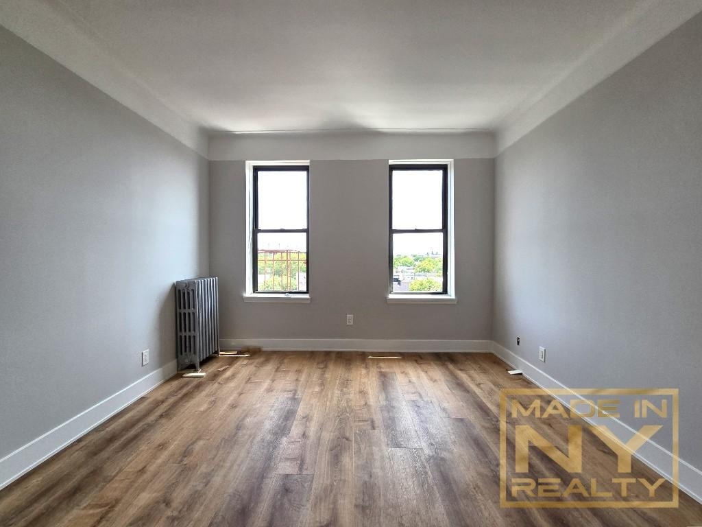 23-06 21st Street - Photo 3