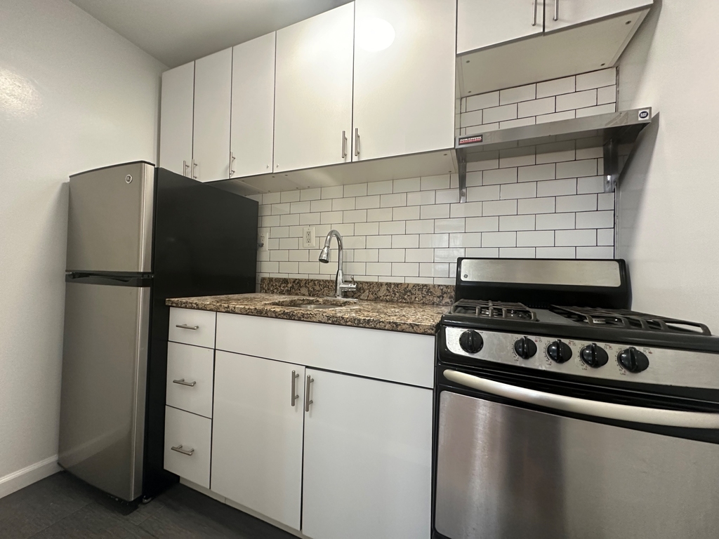 319 East 108th Street - Photo 2