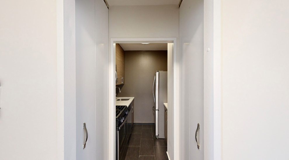 East 34th Street - Photo 3