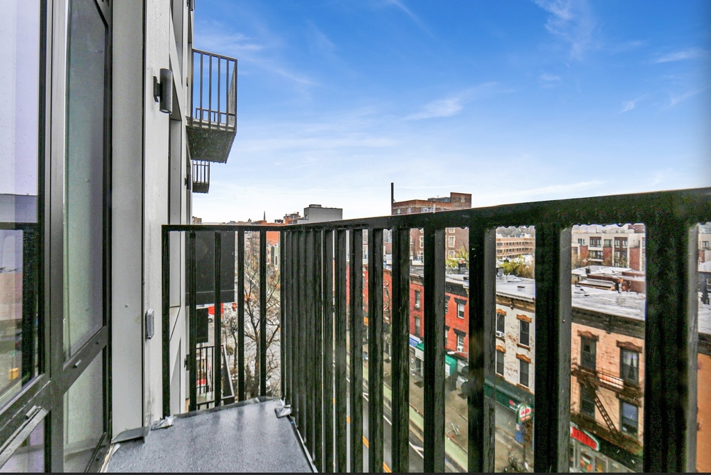 597 Grand Street - Photo 5