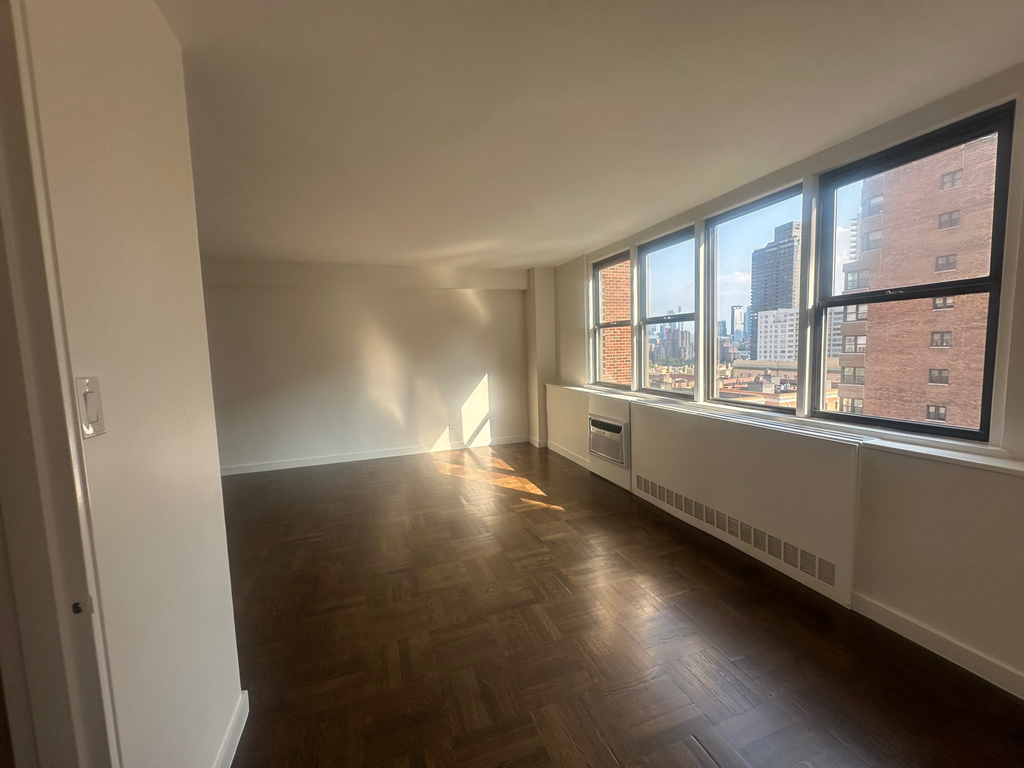 435 East 79th Street - Photo 0