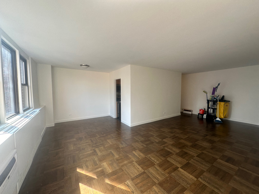435 East 79th Street - Photo 1