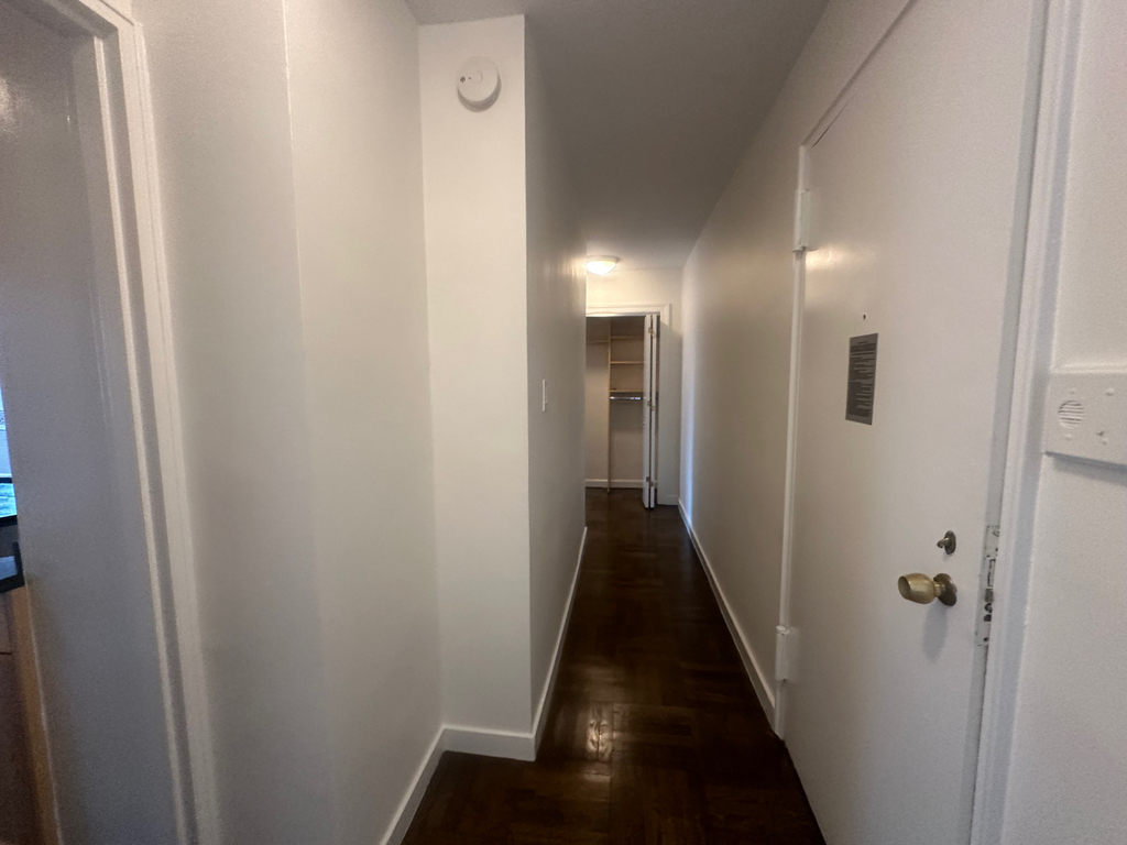 435 East 79th Street - Photo 2