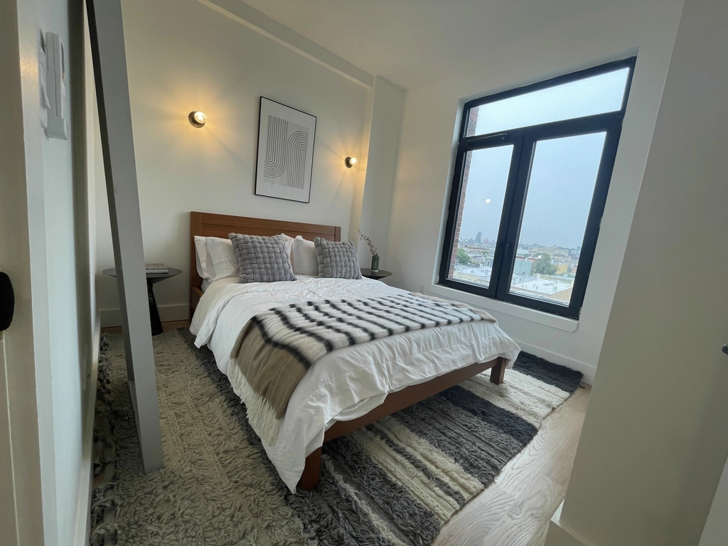 75 Mcguinness Boulevard - Photo 7