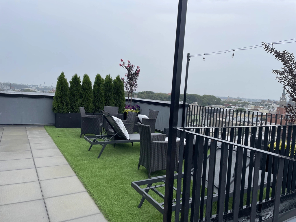75 Mcguinness Boulevard - Photo 14