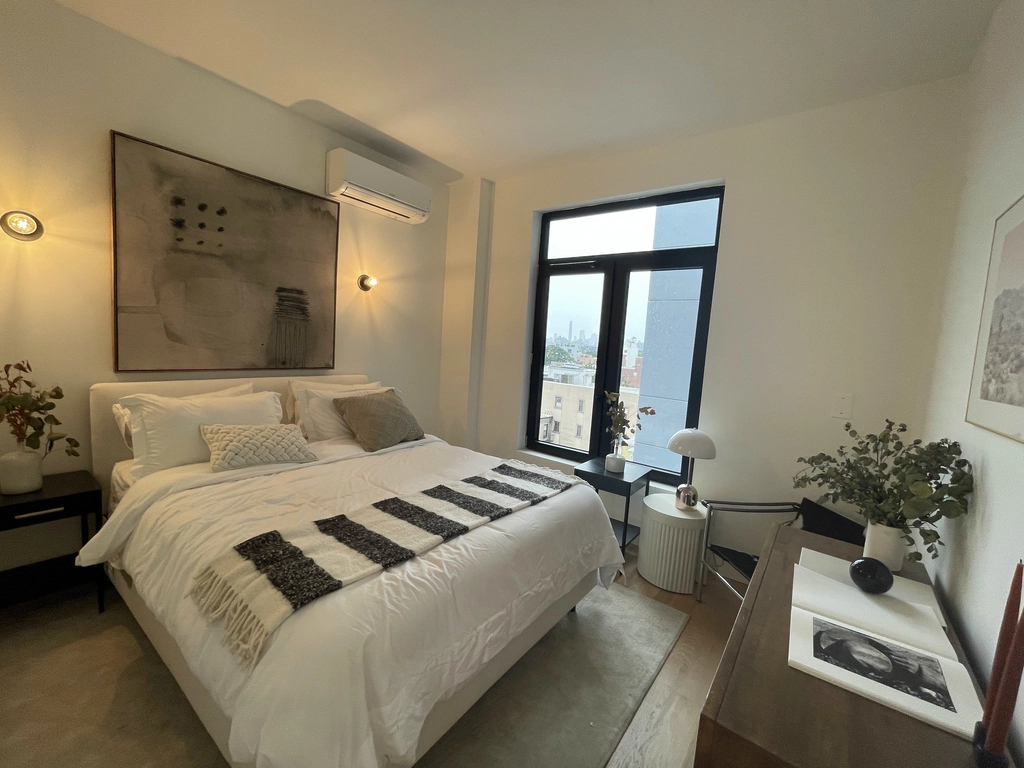 75 Mcguinness Boulevard - Photo 6