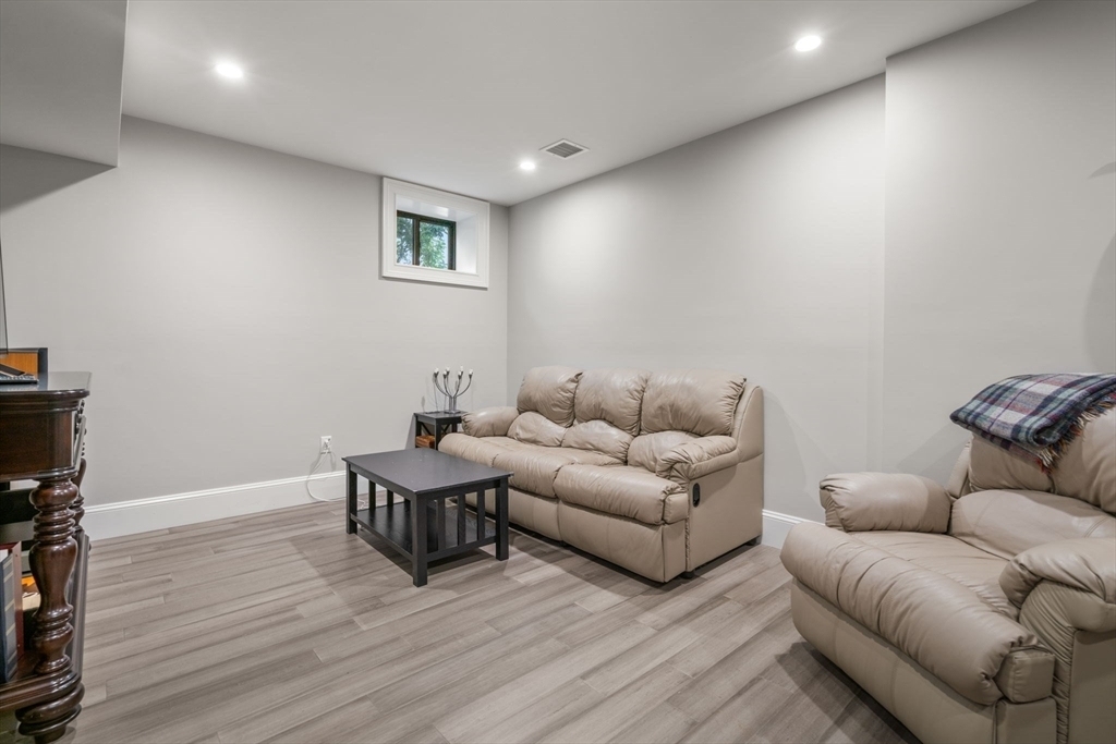 112-114 Carlisle Street - Photo 21