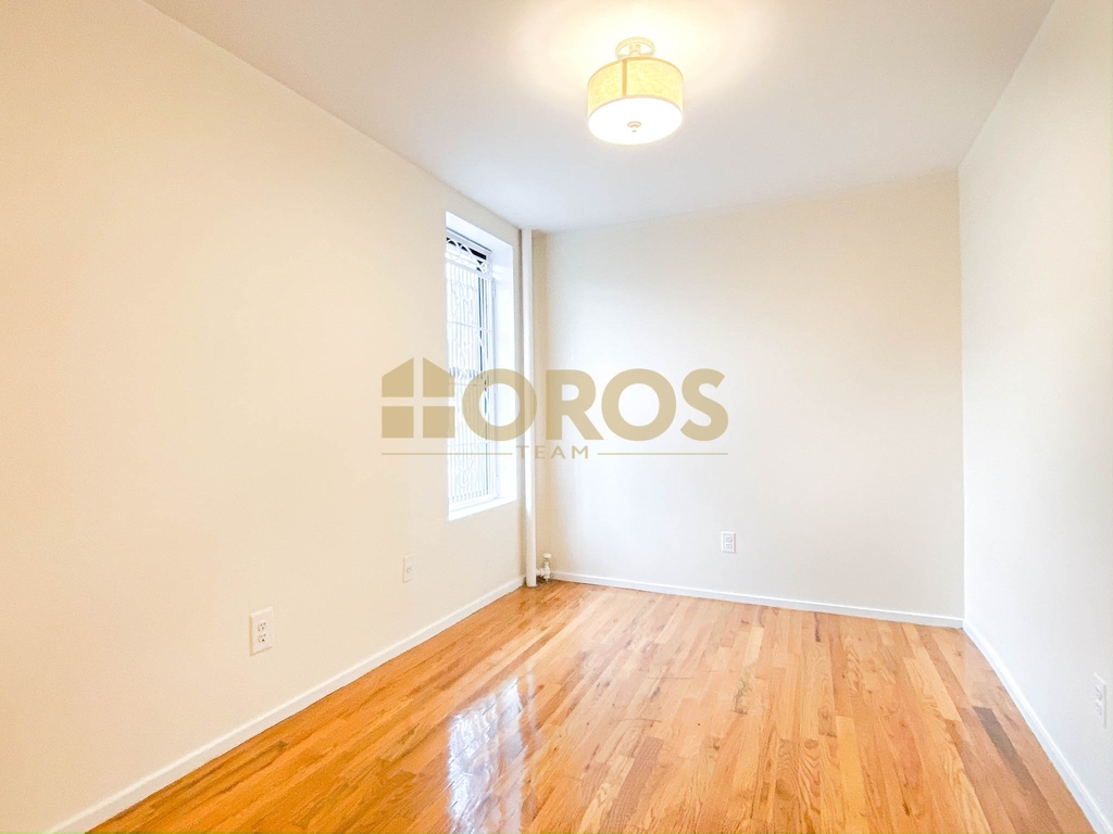174 Avenue B - Photo 8