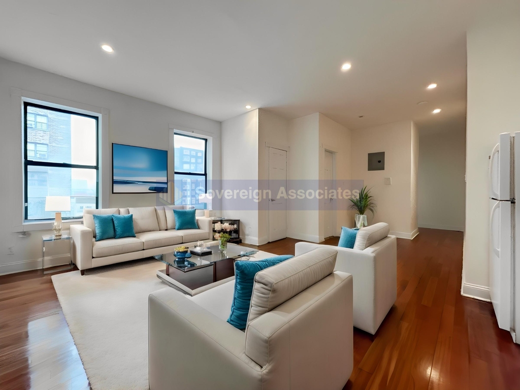 935 Saint Nicholas Avenue - Photo 0