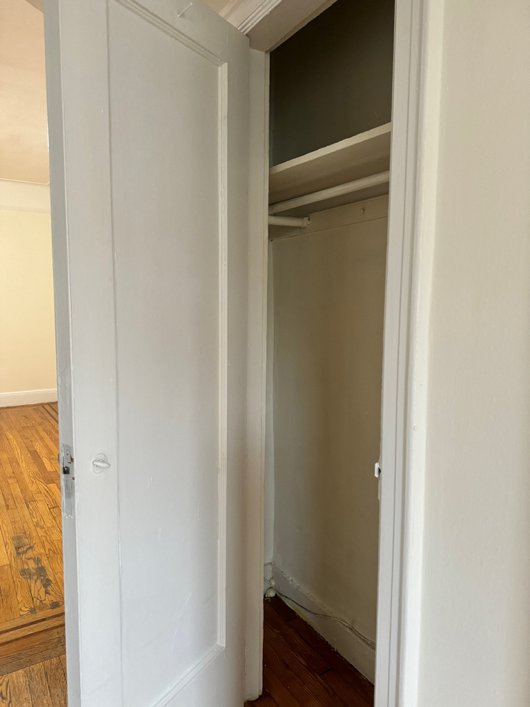 21-6 33rd Street - Photo 9
