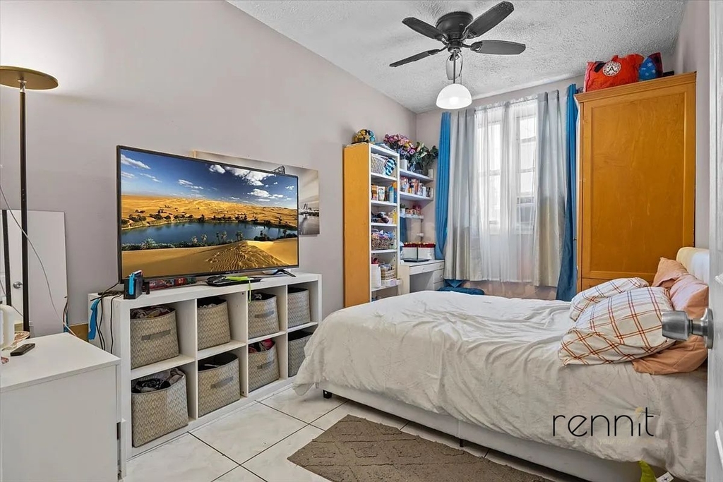 477 Fairview Avenue - Photo 4