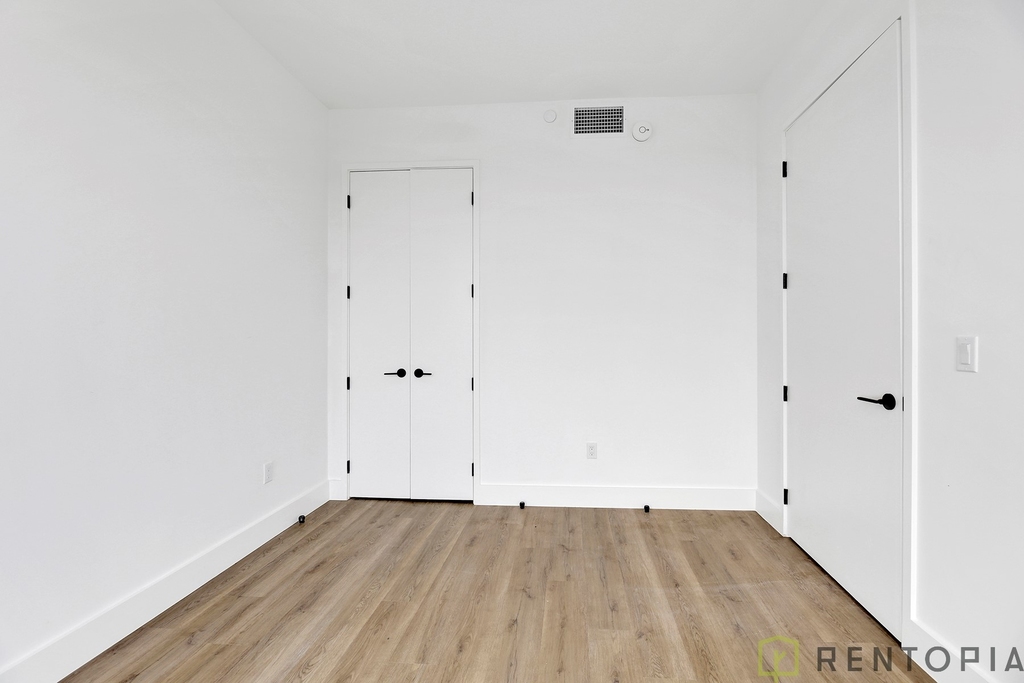60 Cedar Street - Photo 8