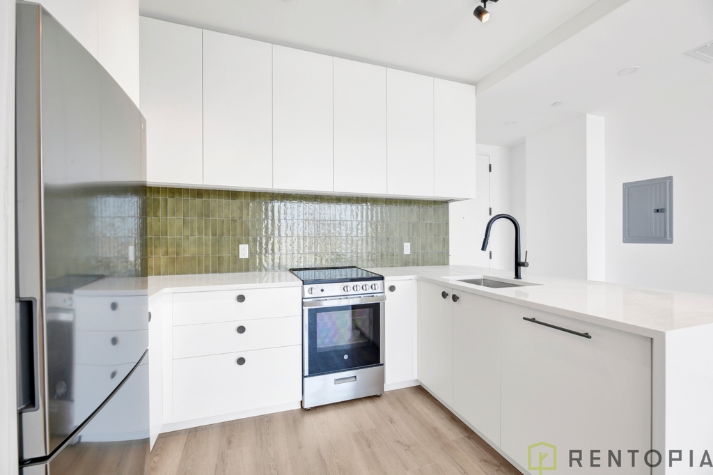60 Cedar Street - Photo 1