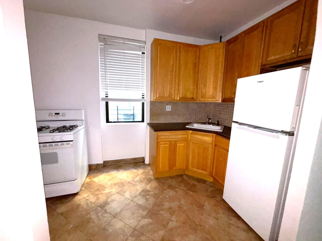 21-16 35th Street - Photo 0