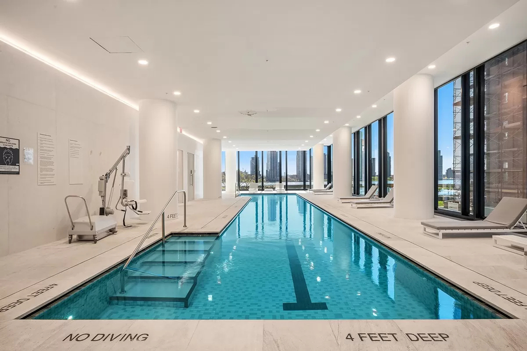 685 first avenue - Photo 2