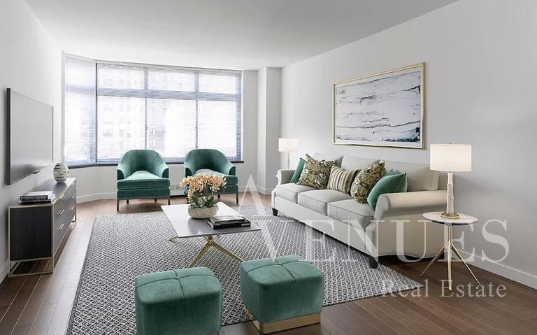 East 81st Street - Photo 0