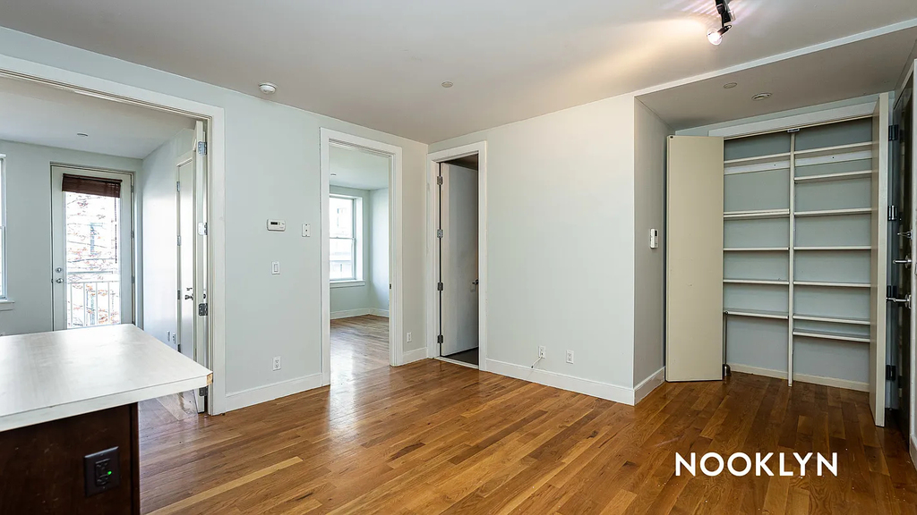 28 Fayette Street - Photo 7