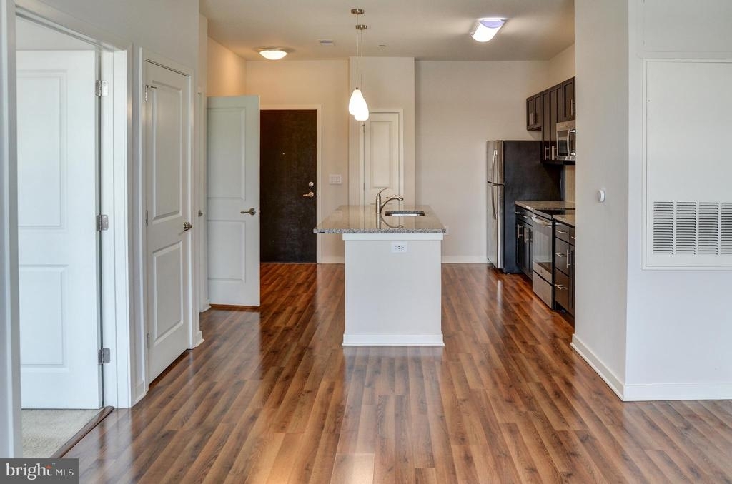 401 Race St - Photo 22