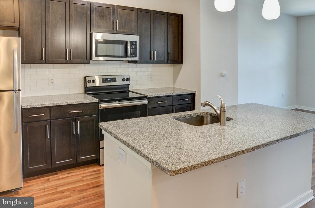 401 Race St - Photo 19