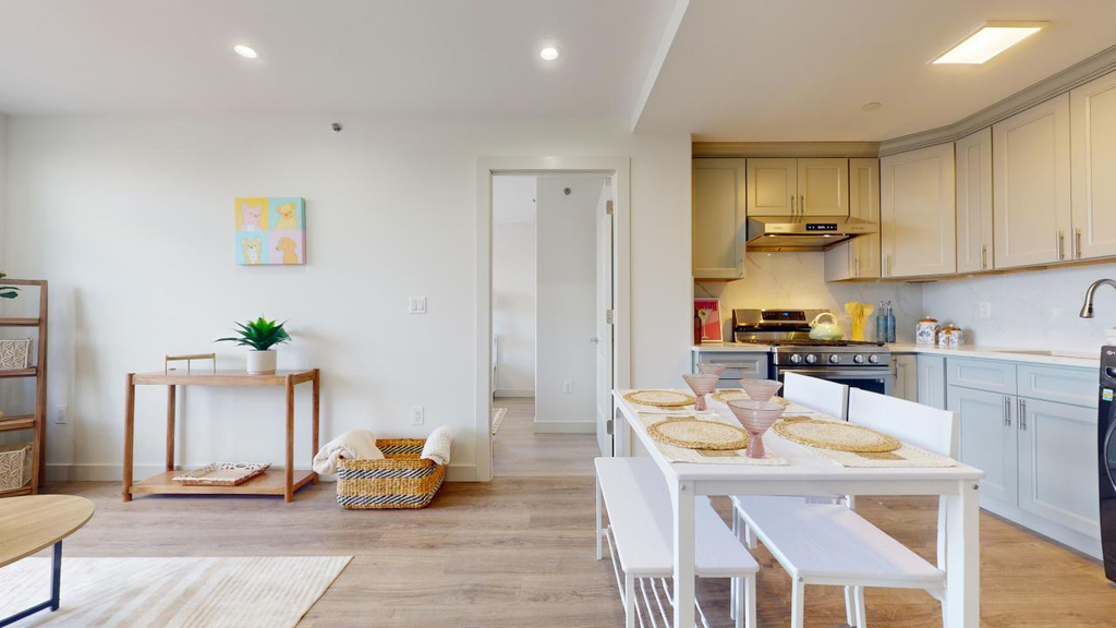 63-68 Austin Street - Photo 8