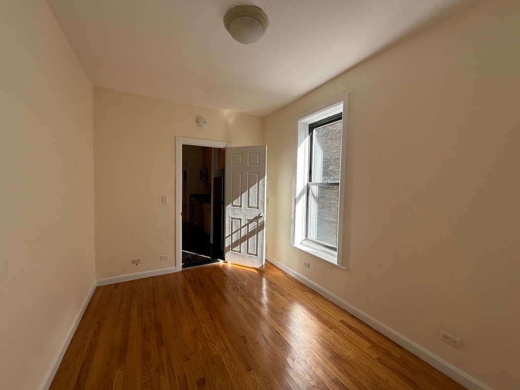 152 East 84th Street - Photo 12