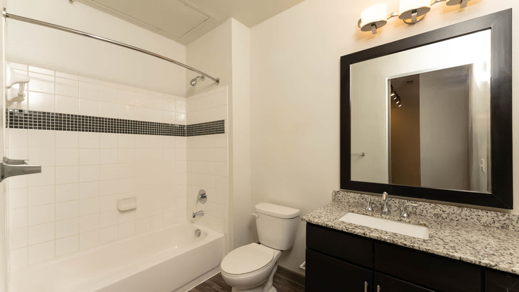 7929 Churchill Way - Photo 25