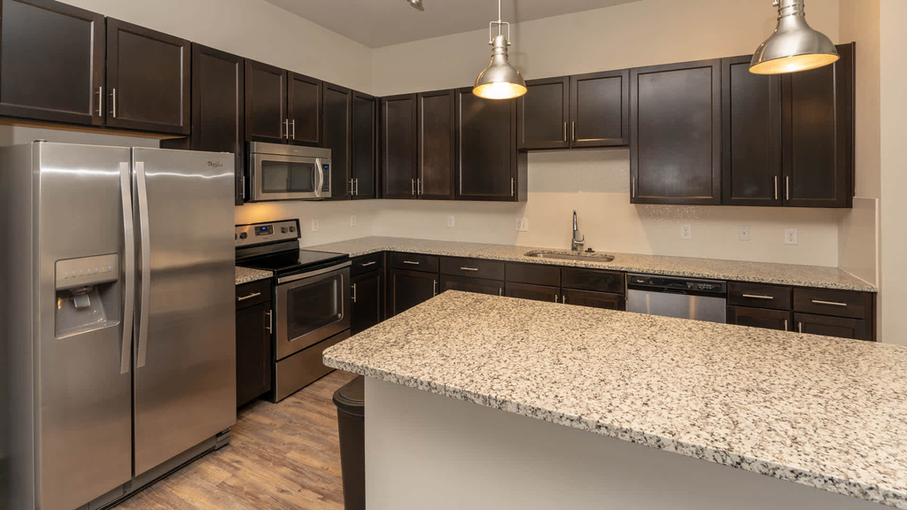 7929 Churchill Way - Photo 10