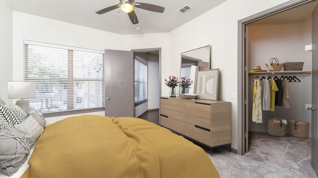7929 Churchill Way - Photo 47