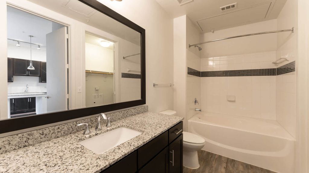 7929 Churchill Way - Photo 29