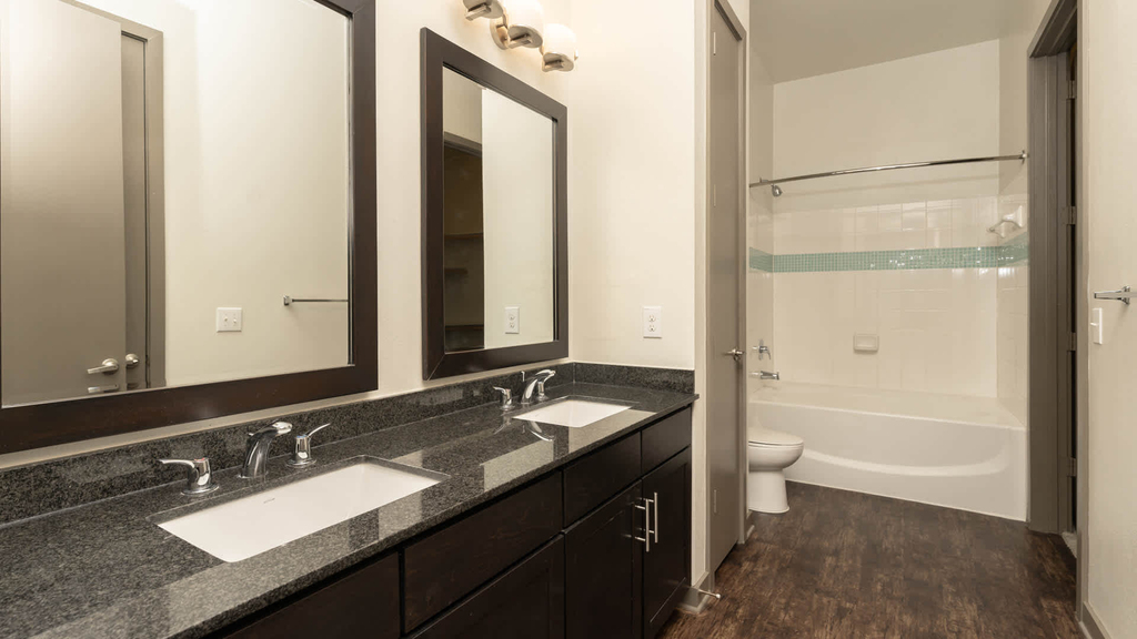 7929 Churchill Way - Photo 27