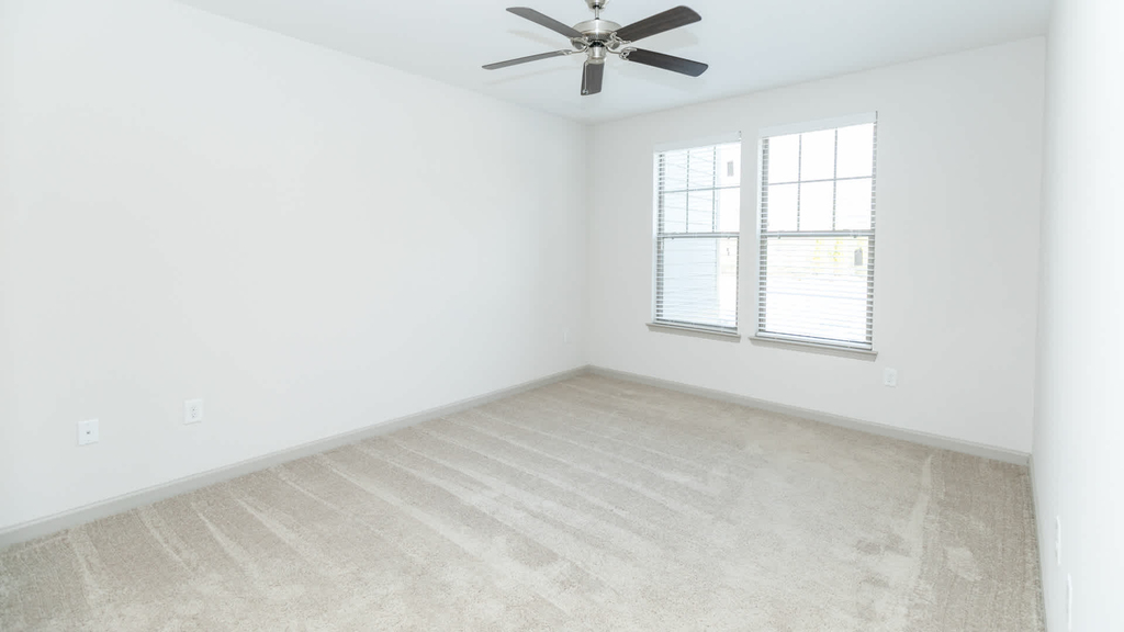 10247 Hwy 92 - Photo 17