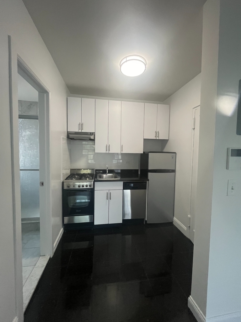61 West 8th Street - Photo 0