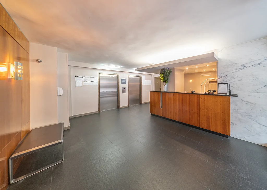 36th street and 2nd avenue - Photo 5