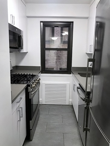 East 56th Street - Photo 7