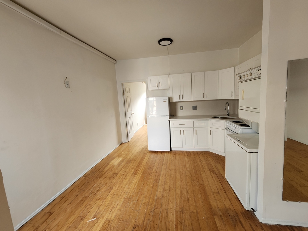 72-6 Austin Street - Photo 2