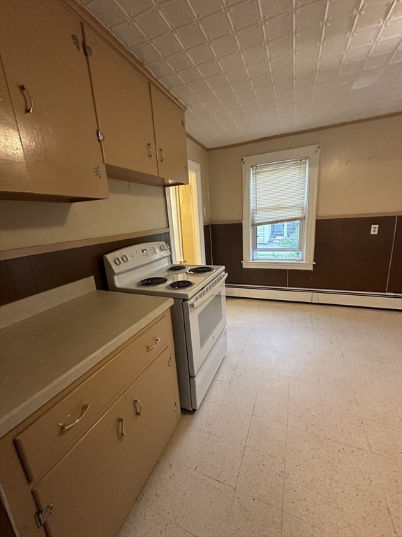 9 Kosmas St - Photo 16