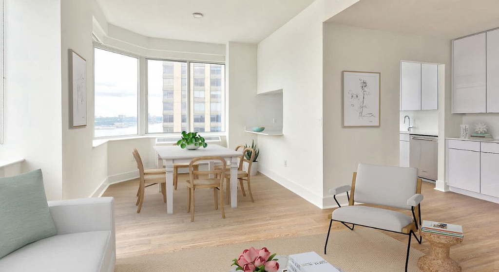 180 Riverside Boulevard - Photo 5