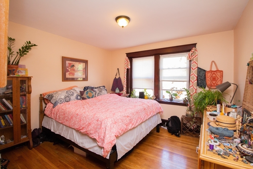 55 Franklin St - Photo 9