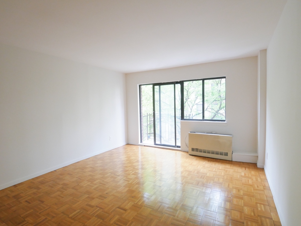 151 Lexington Avenue - Photo 9