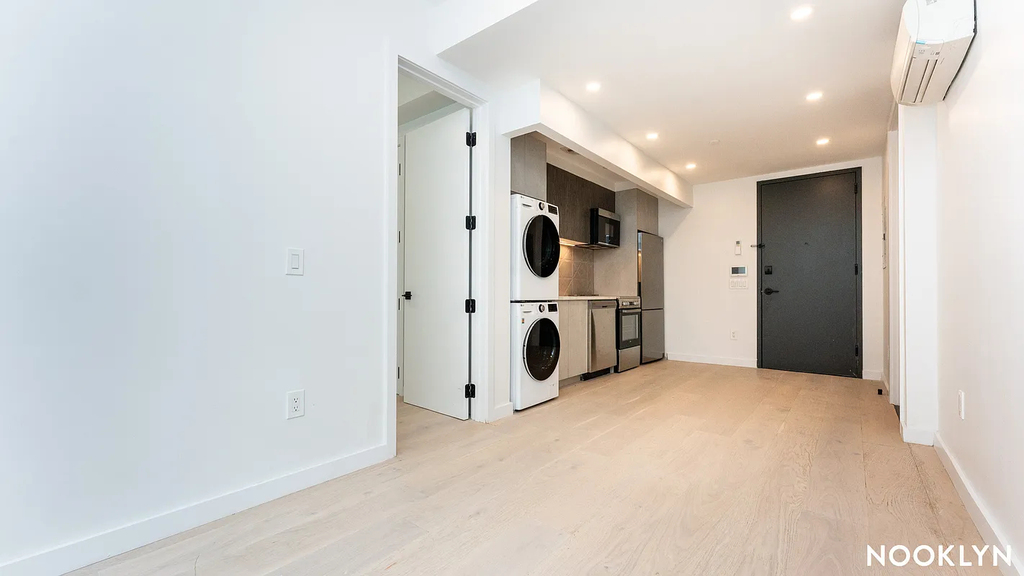 37-25 32nd Street - Photo 7