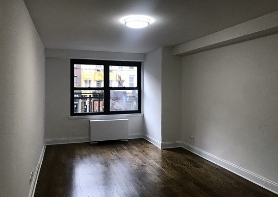East 82nd Street by 3rd Avenue - Photo 4
